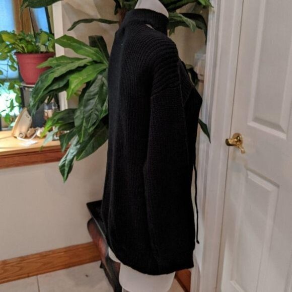 Love Riche Black Sweater New Without Tag Size Small - Picture 6 of 6